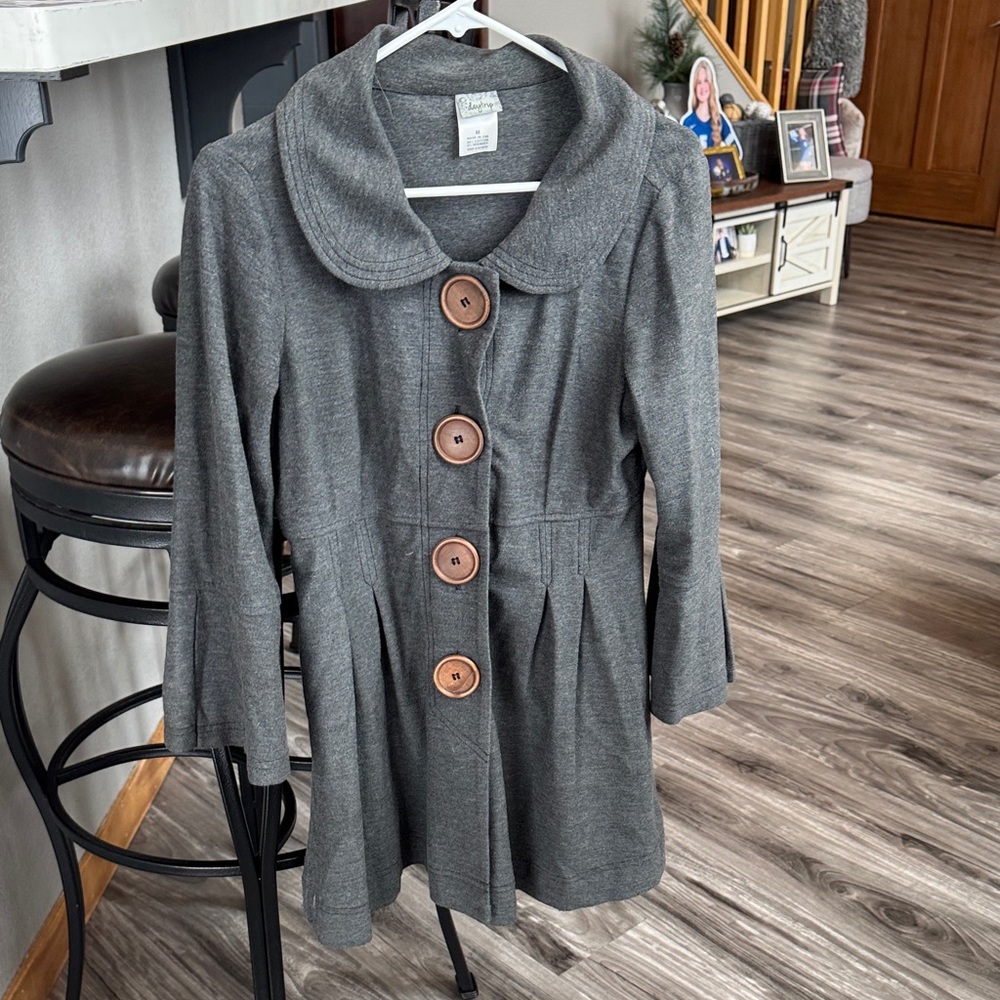 Daytrip Gray Long-Sleeve Fit-and-Flare Coat with Brown Buttons